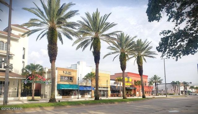 500 S Beach St Apt B3, Daytona Beach, FL 32114