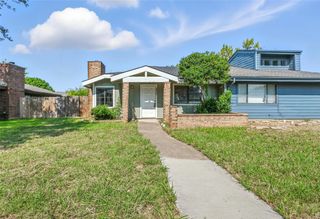 5922 Timbercrest Drive, Arlington, TX 76017