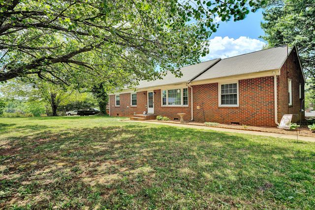 225 ARTHUR CIR, Ferrum, VA 24088