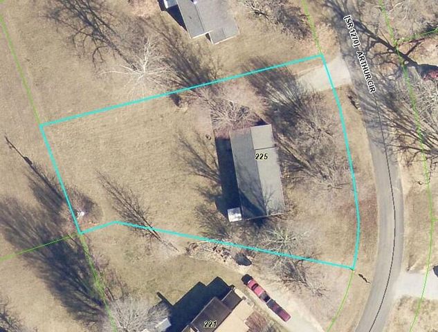 225 ARTHUR CIR, Ferrum, VA 24088