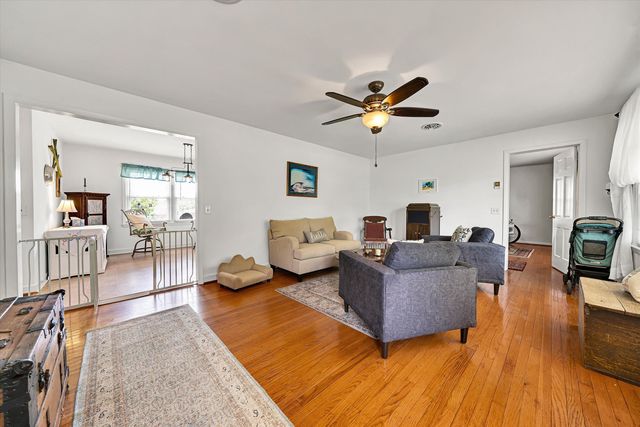 225 ARTHUR CIR, Ferrum, VA 24088