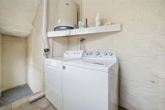 8334 DIAGONAL ROAD N, St Petersburg, FL 33702