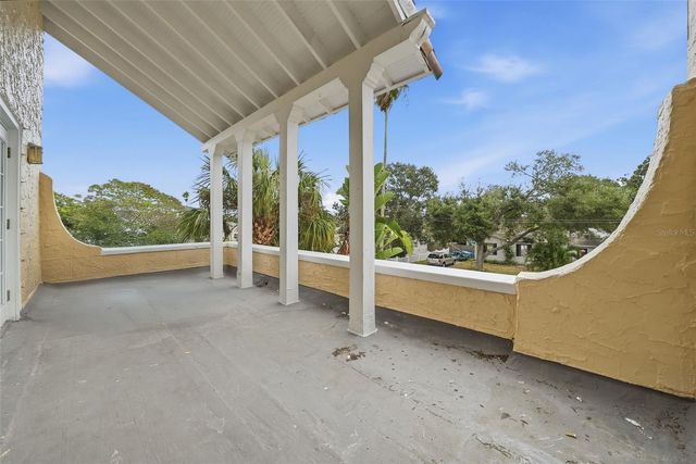 8334 DIAGONAL ROAD N, St Petersburg, FL 33702