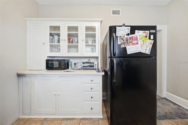 8334 DIAGONAL ROAD N, St Petersburg, FL 33702