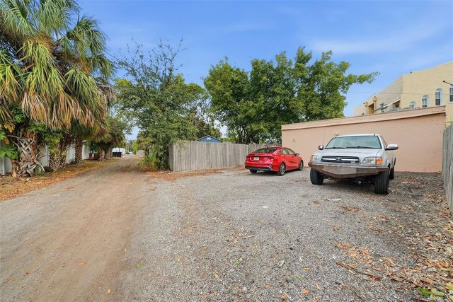 8334 DIAGONAL ROAD N, St Petersburg, FL 33702