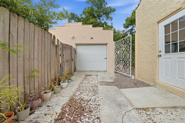 8334 DIAGONAL ROAD N, St Petersburg, FL 33702