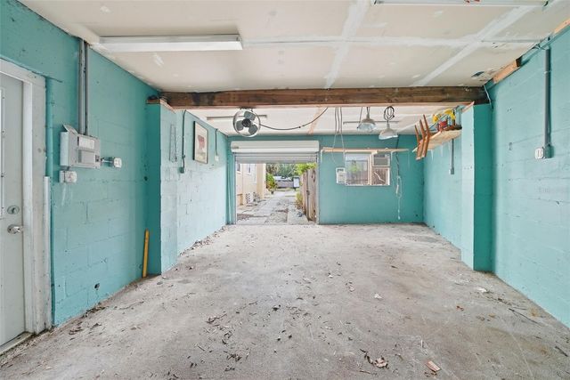 8334 DIAGONAL ROAD N, St Petersburg, FL 33702