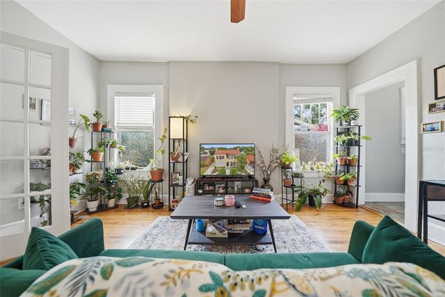 8334 DIAGONAL ROAD N, St Petersburg, FL 33702