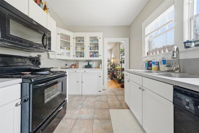 8334 DIAGONAL ROAD N, St Petersburg, FL 33702