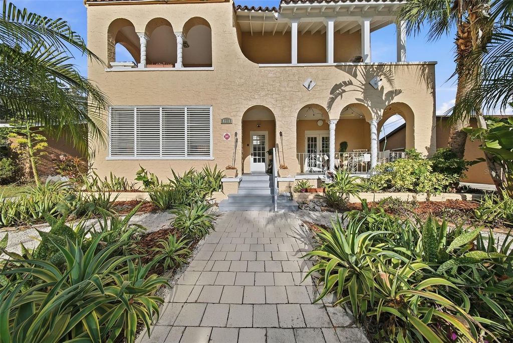 8334 DIAGONAL ROAD N, St Petersburg, FL 33702