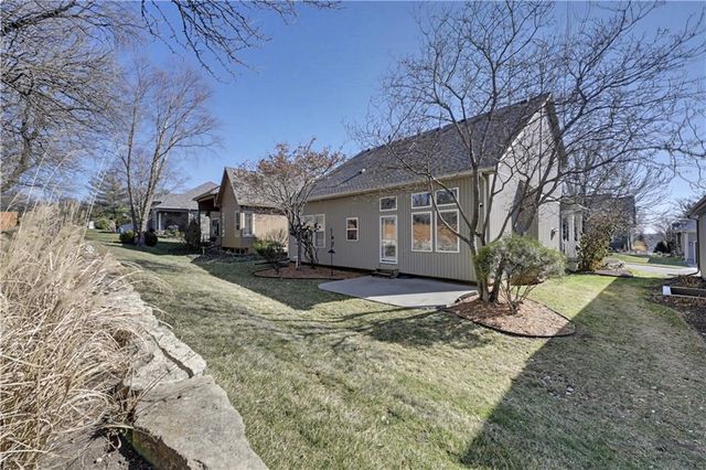 11108 W 132nd Place, Overland Park, KS 66213