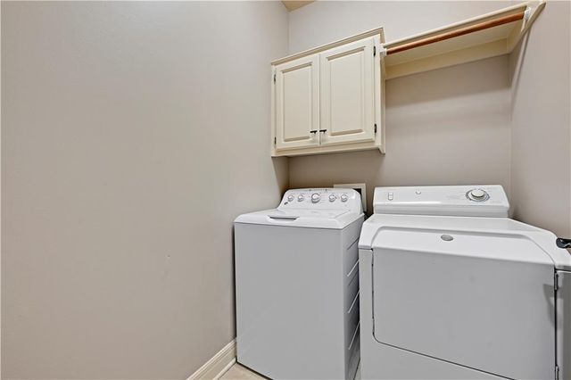 11108 W 132nd Place, Overland Park, KS 66213