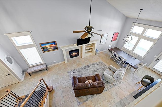 11108 W 132nd Place, Overland Park, KS 66213