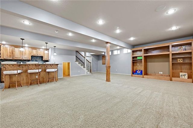 11108 W 132nd Place, Overland Park, KS 66213