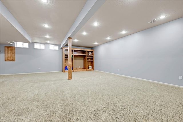 11108 W 132nd Place, Overland Park, KS 66213