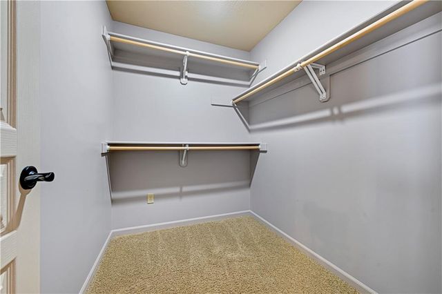 11108 W 132nd Place, Overland Park, KS 66213