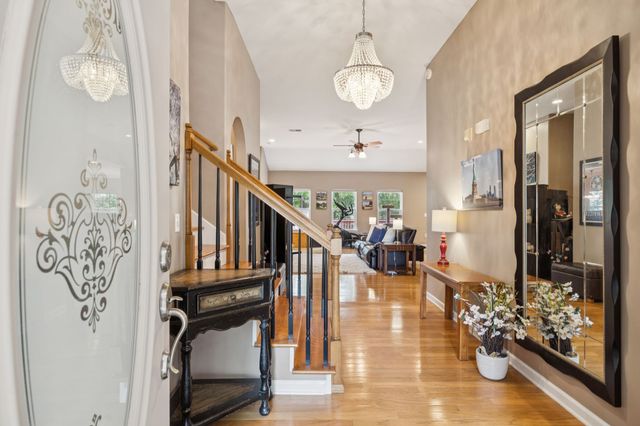 1826 Nantes Ct, Spring Hill, TN 37174