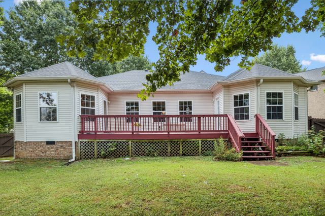 1826 Nantes Ct, Spring Hill, TN 37174