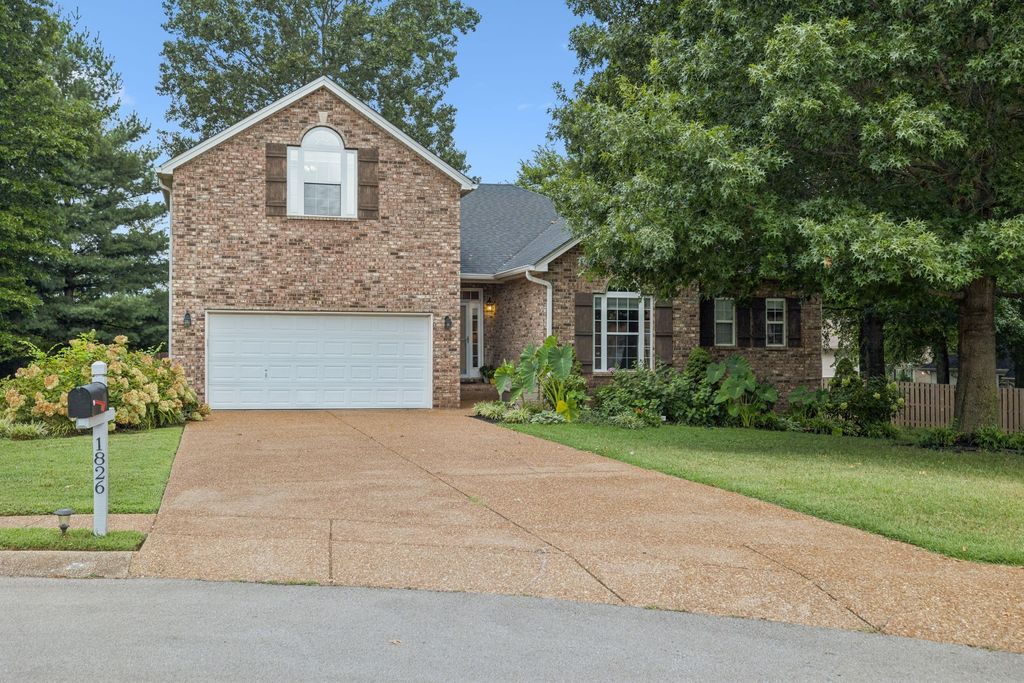 1826 Nantes Ct, Spring Hill, TN 37174