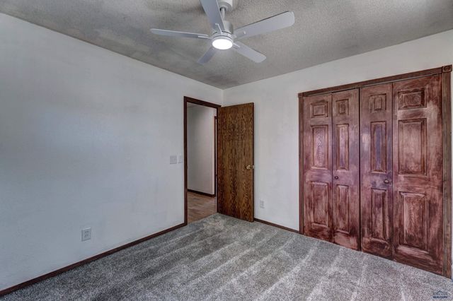 142 E MONTANA, Rapid City, SD 57701