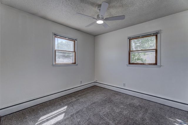 142 E MONTANA, Rapid City, SD 57701
