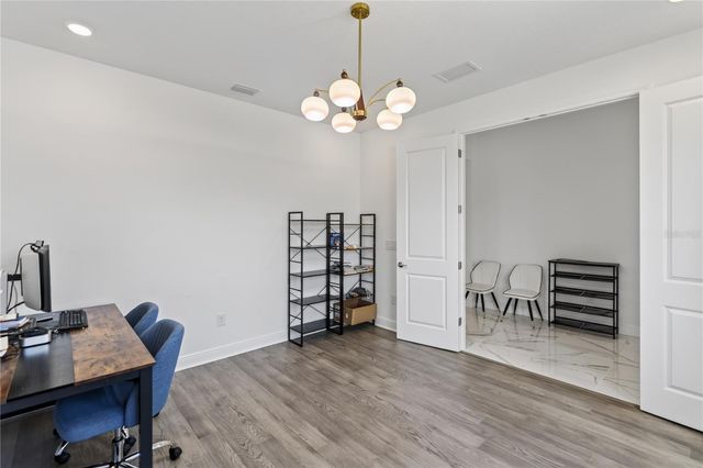 7595 SEAHAWK AVENUE, Sarasota, FL 34241