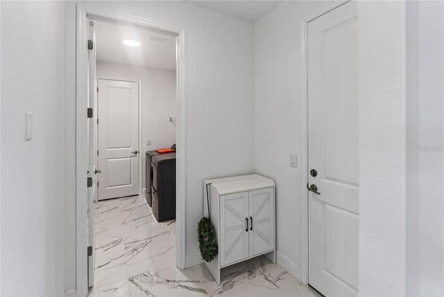 7595 SEAHAWK AVENUE, Sarasota, FL 34241