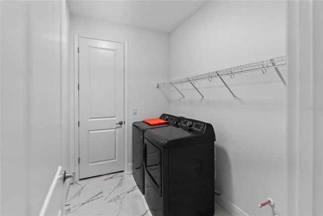 7595 SEAHAWK AVENUE, Sarasota, FL 34241