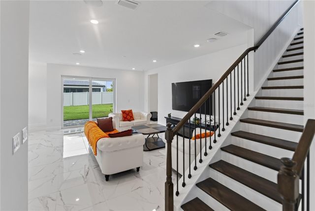 7595 SEAHAWK AVENUE, Sarasota, FL 34241