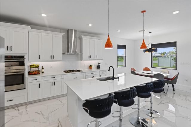 7595 SEAHAWK AVENUE, Sarasota, FL 34241