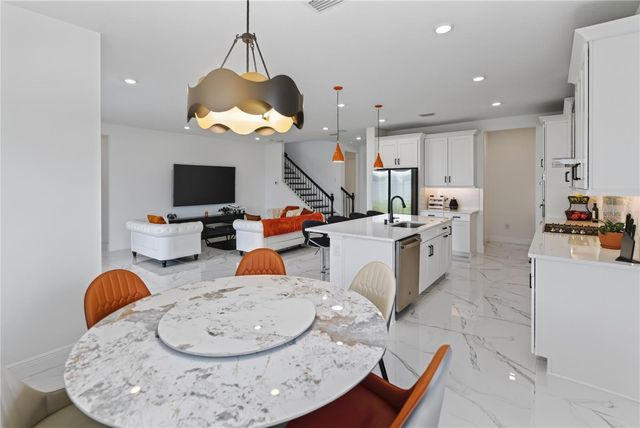 7595 SEAHAWK AVENUE, Sarasota, FL 34241