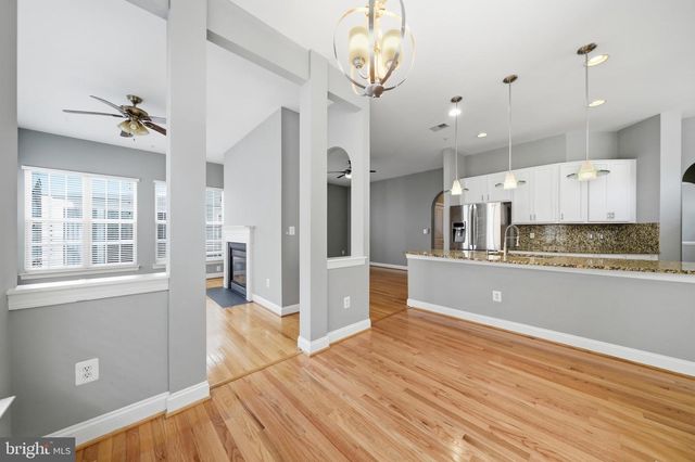 13131 CLARKSBURG SQUARE RD, Clarksburg, MD 20871
