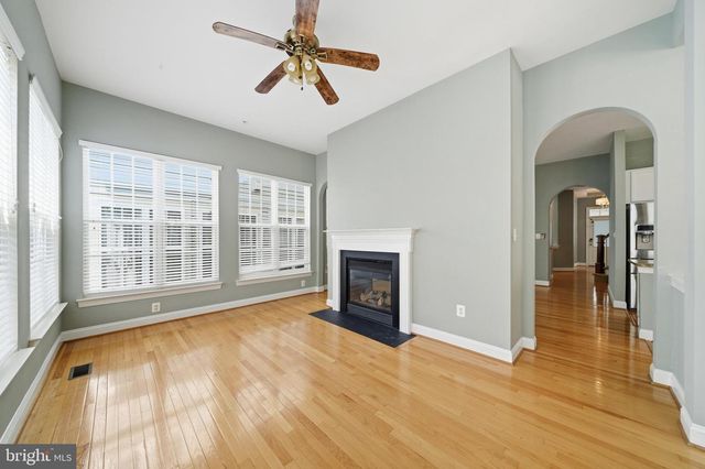 13131 CLARKSBURG SQUARE RD, Clarksburg, MD 20871
