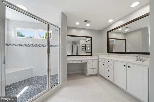 13131 CLARKSBURG SQUARE RD, Clarksburg, MD 20871