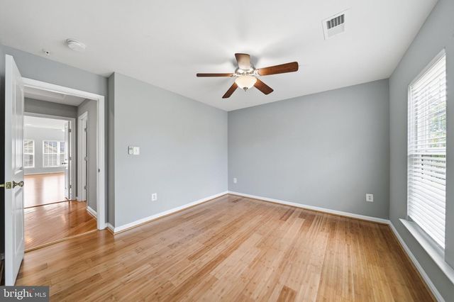 13131 CLARKSBURG SQUARE RD, Clarksburg, MD 20871