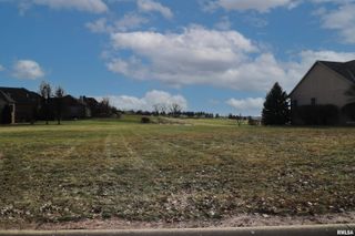 Lot 7 W AUGUSTA Drive, Dunlap, IL 61525