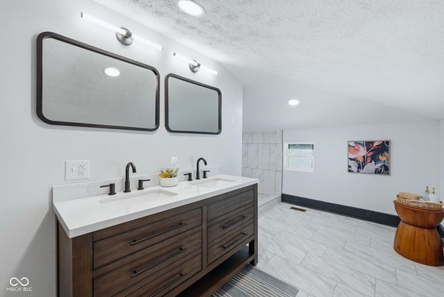 3752 Ruckle Street, Indianapolis, IN 46205