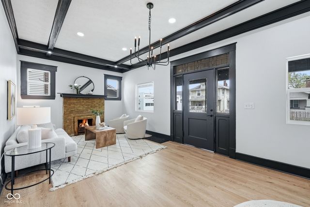 3752 Ruckle Street, Indianapolis, IN 46205