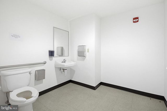 171 E KING ST, Lancaster, PA 17602