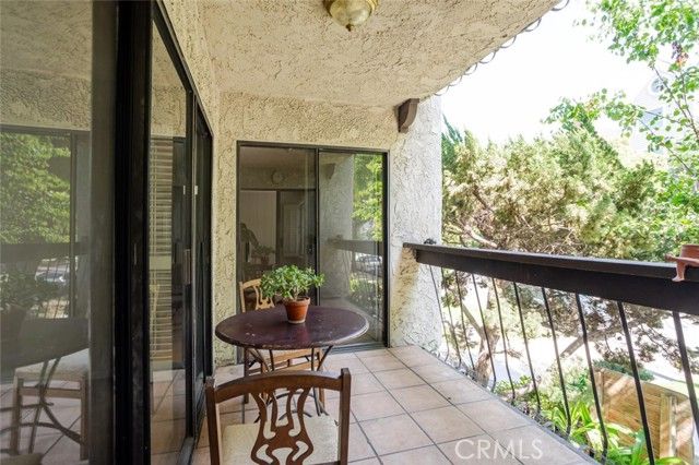 515 N Jackson 101, Glendale, CA 91206