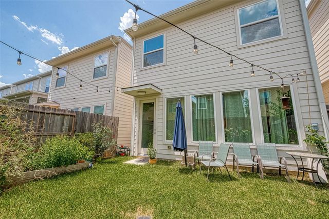 5807 Kansas Street D, Houston, TX 77007