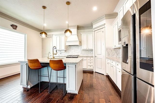 5807 Kansas Street D, Houston, TX 77007