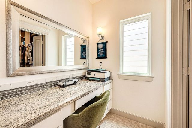 5807 Kansas Street D, Houston, TX 77007
