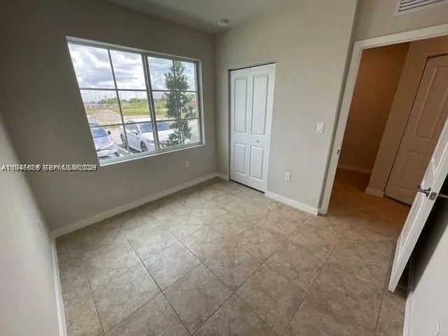 1025 NW 5th St, Florida City, FL 33034