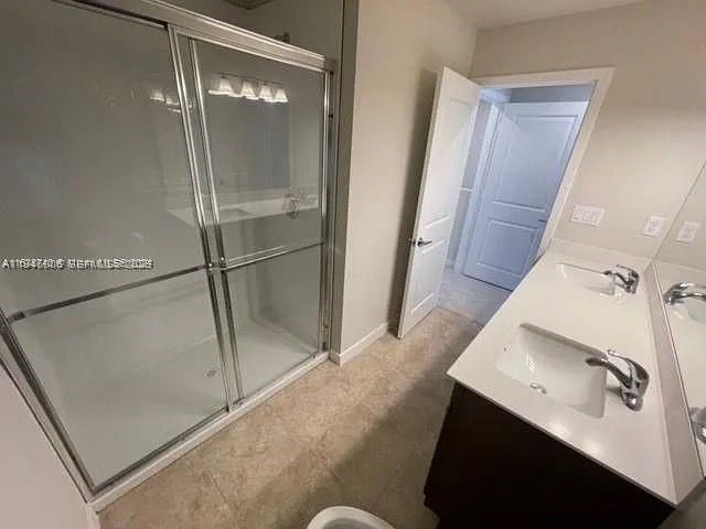1025 NW 5th St, Florida City, FL 33034