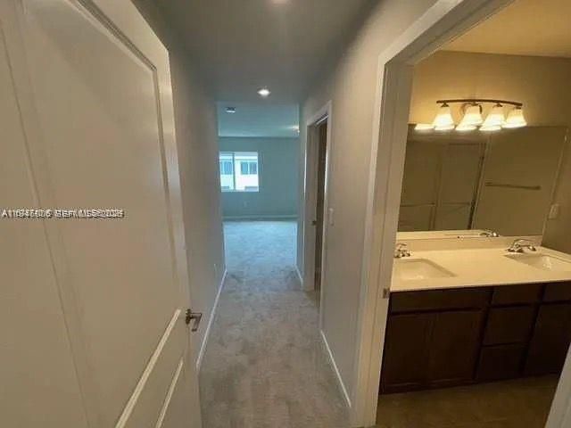 1025 NW 5th St, Florida City, FL 33034