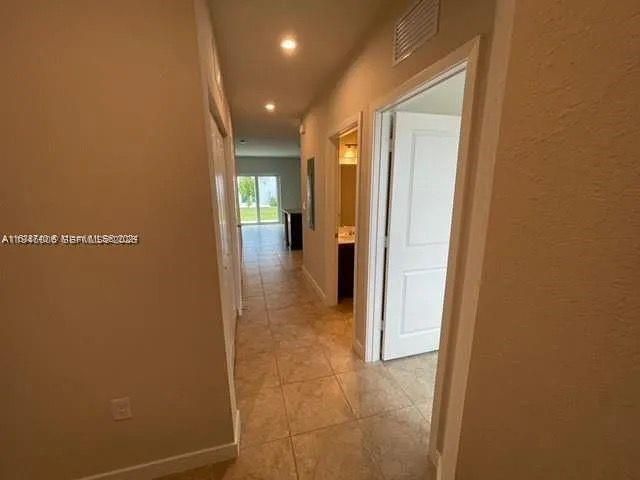 1025 NW 5th St, Florida City, FL 33034