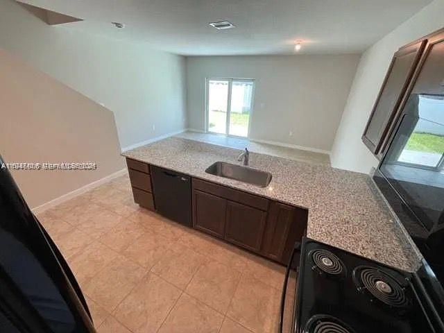 1025 NW 5th St, Florida City, FL 33034