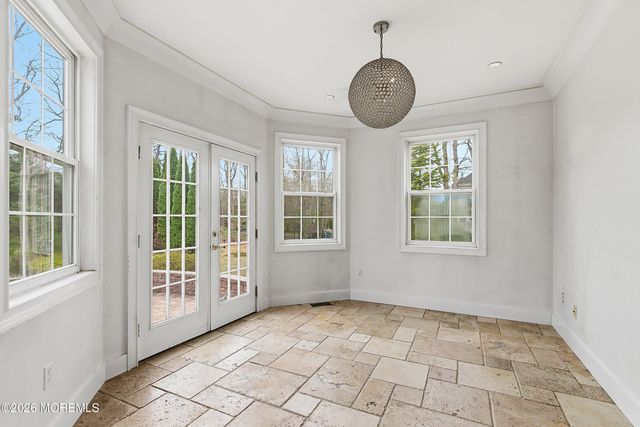 17 Meadow Run Court, Jackson, NJ 08527