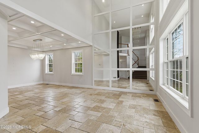 17 Meadow Run Court, Jackson, NJ 08527